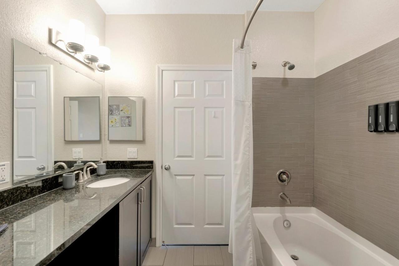Tropical 3Br Suite-2 Resort Style Pools-5 Mil To Bay-Gym-Close To Beach Tampa Exterior foto