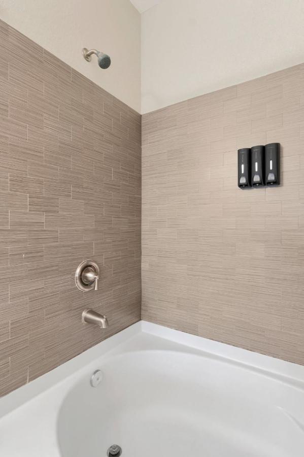 Tropical 3Br Suite-2 Resort Style Pools-5 Mil To Bay-Gym-Close To Beach Tampa Exterior foto